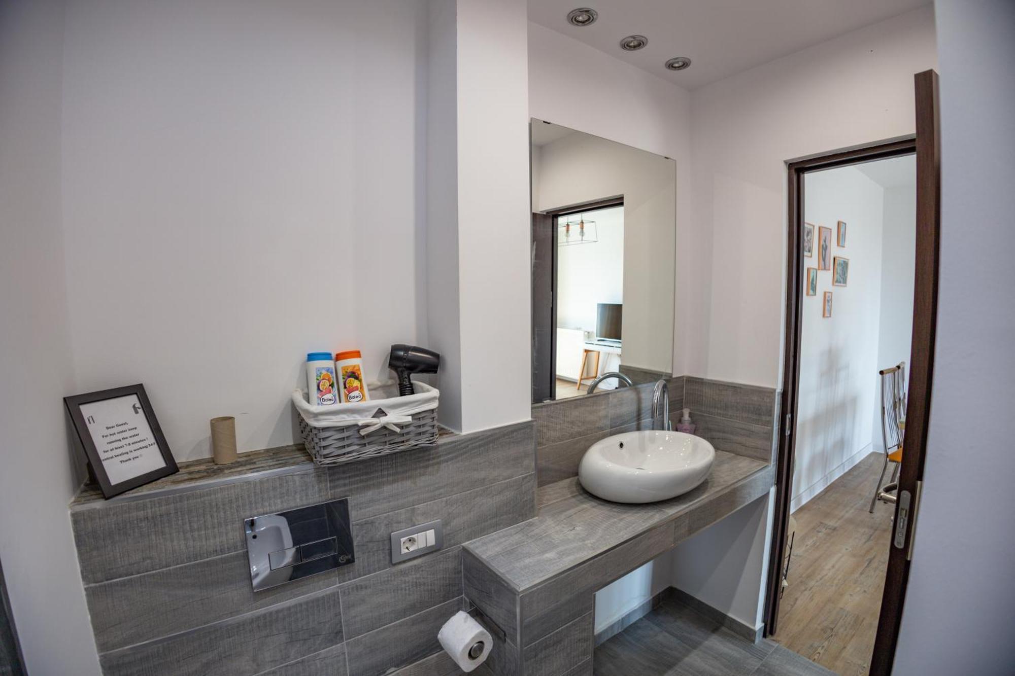 Old Town Apartment Bukares Bagian luar foto