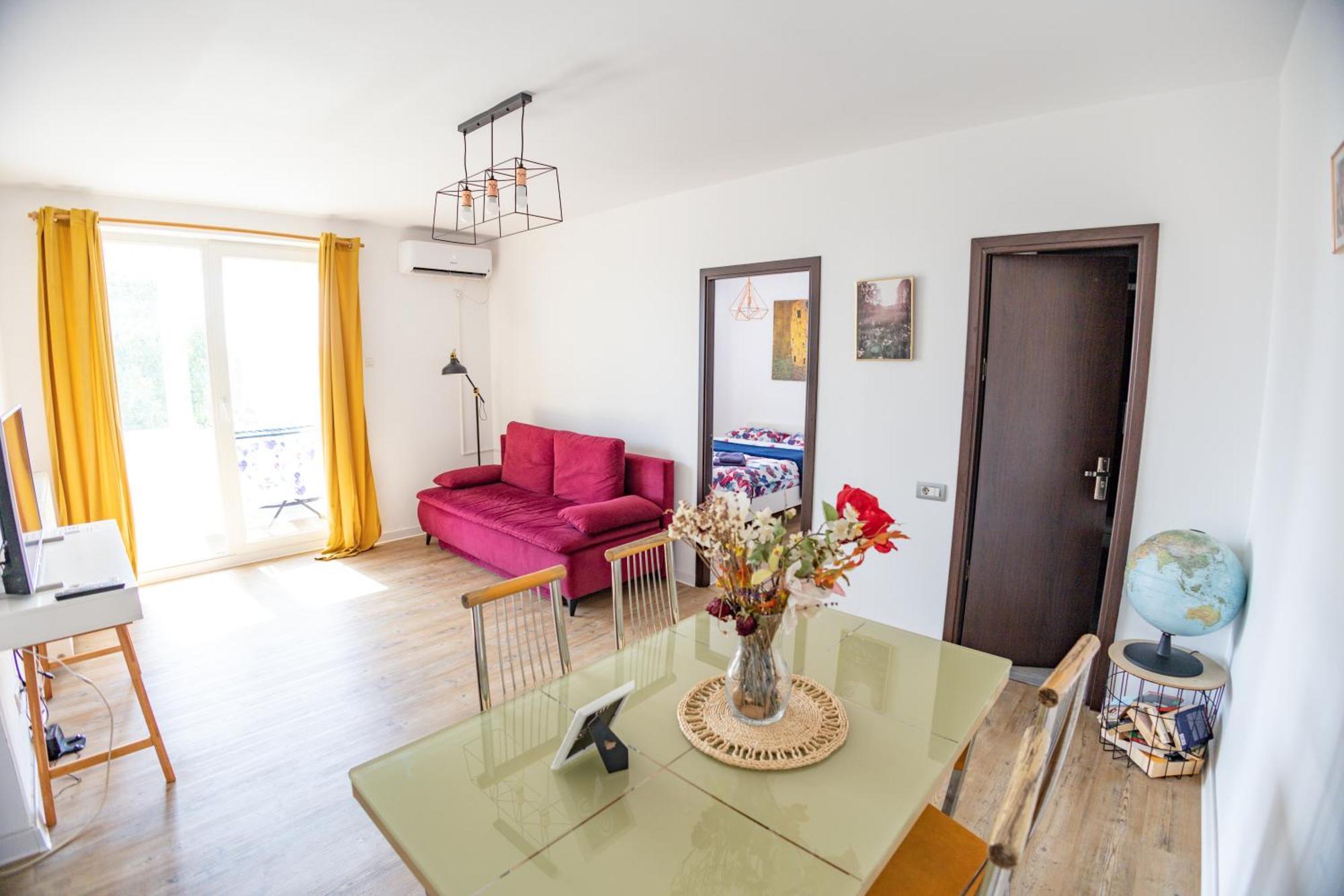 Old Town Apartment Bukares Bagian luar foto
