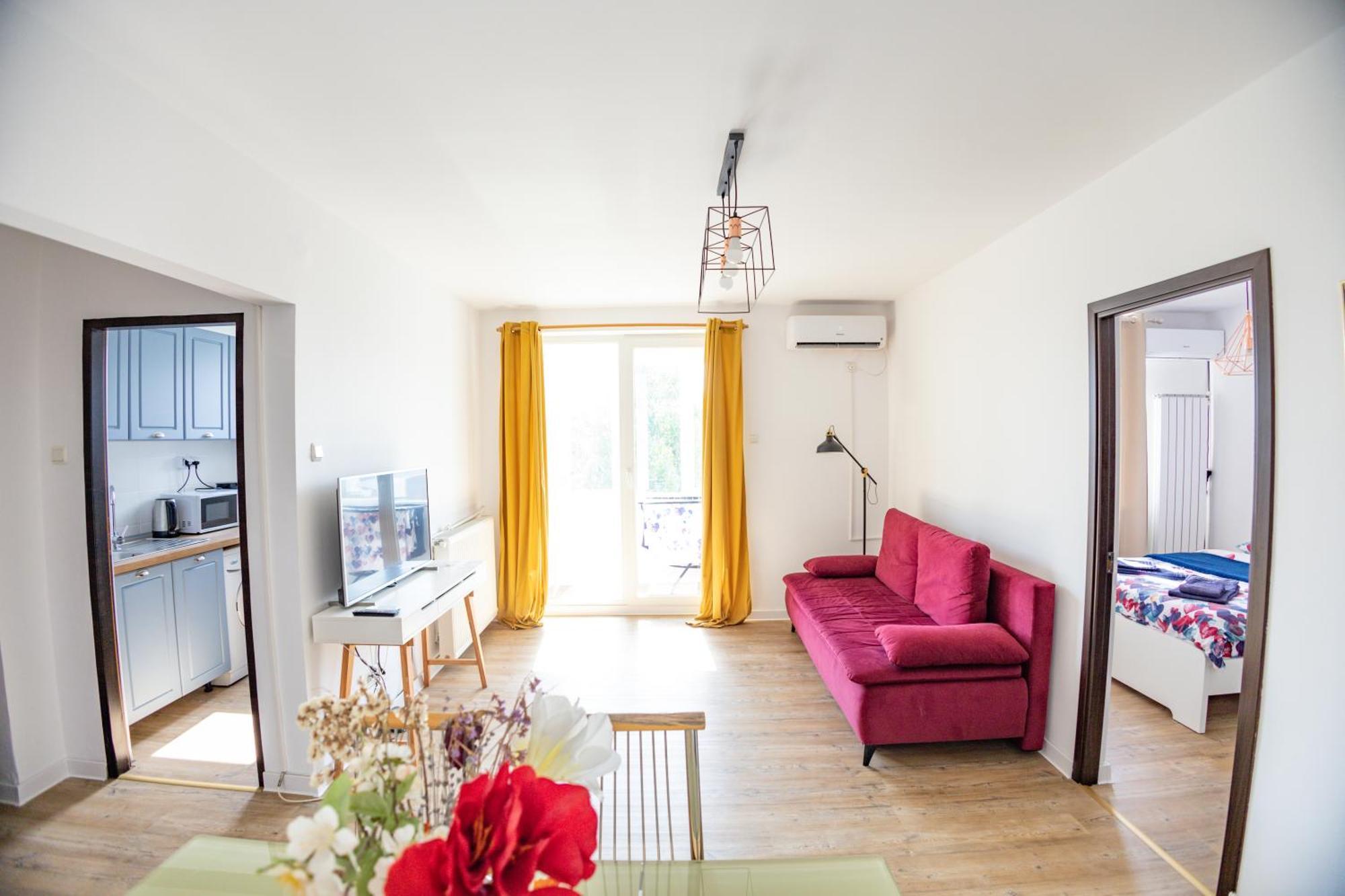 Old Town Apartment Bukares Bagian luar foto